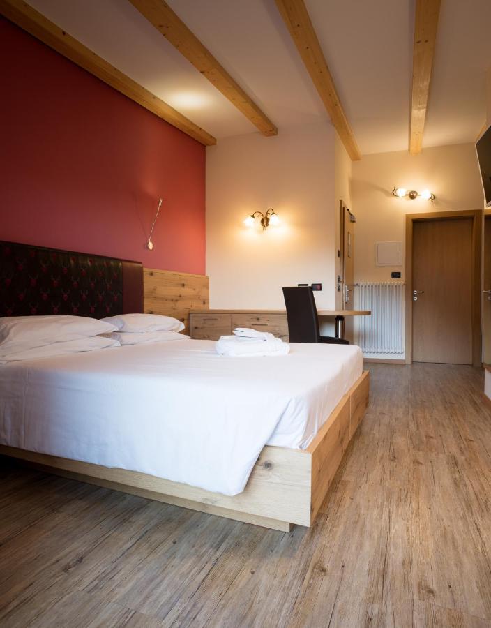 Hotel Crepei Pozza di Fassa Exterior foto